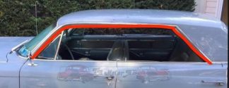 Roofrail lister, taklisterna, tätar mot sidorutorna. 4 window