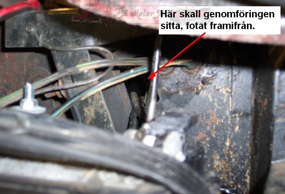 Kabelgenomföring kylar ram, passagerarsidan. Rektangulär - Image 4