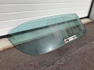 Bakruta, fyrdörrars hardtop