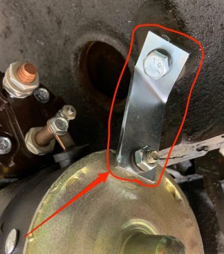 Startmotor fäste, med tillbehör