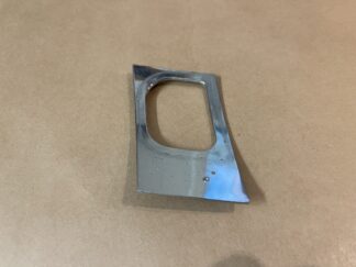 Torkarmekanismen Täckbricka/Krom Höger