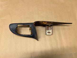 Instrumentbrädans sidopanel, vänster sida