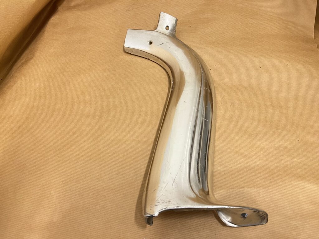 Kromad aluminumpanel A-stolpe, Coupe och flattop ,vänster sida