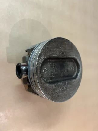 Kolv Std. Gjutnummer 1485780