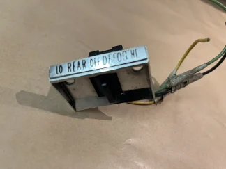 Bakrutefläkt switch